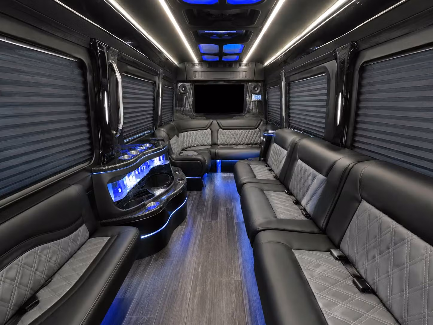 choosing the right bus size for military and government group travel out of lehigh acres