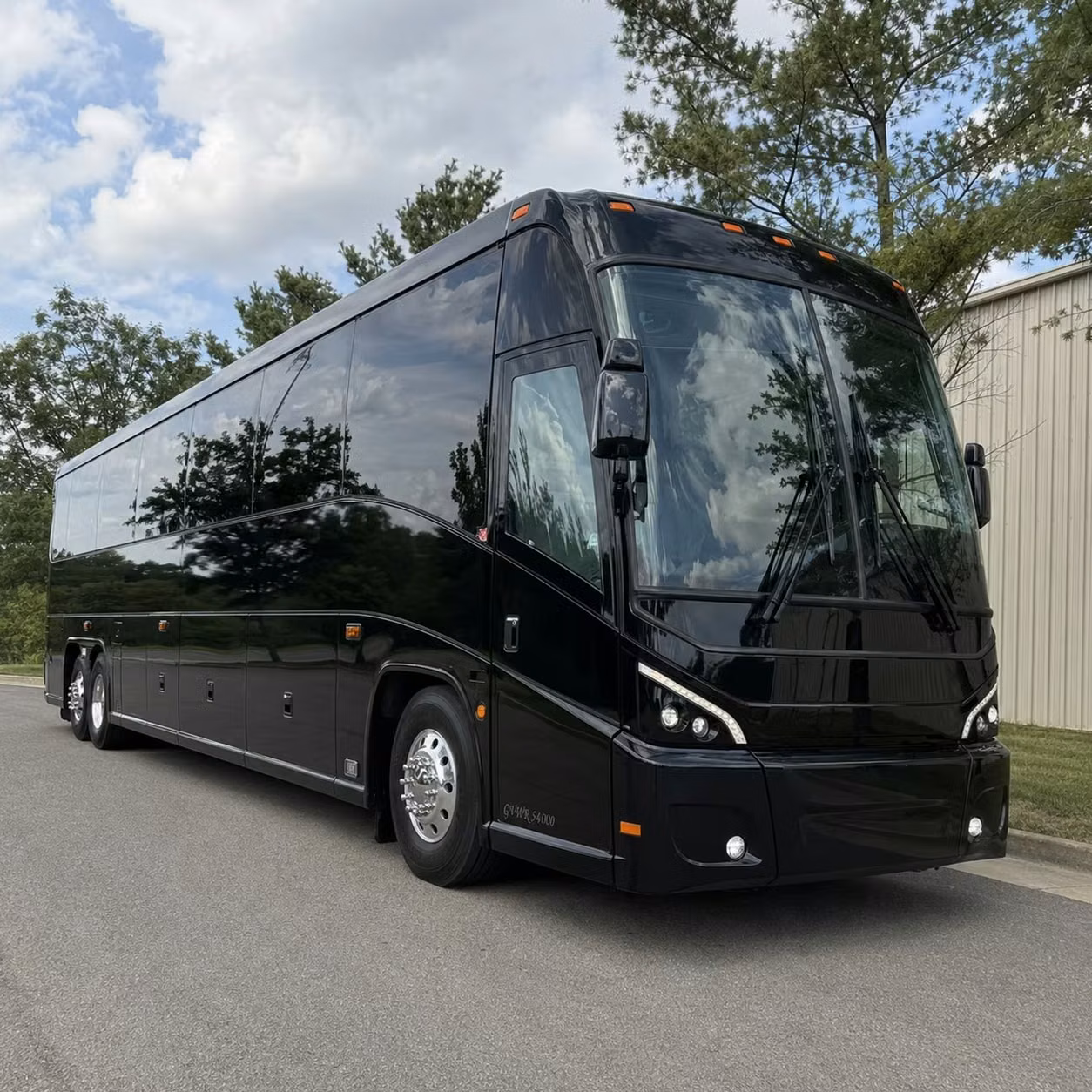 shuttle your lehigh acres construction crews to worksites without the hassle